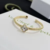 $48.00 USD Van Cleef & Arpels Bracelets For Women #1413359
