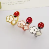 $27.00 USD Van Cleef & Arpels Rings In Gold For Women #1413486