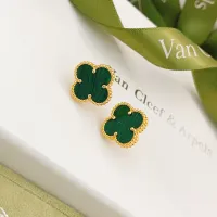 $25.00 USD Van Cleef & Arpels Earrings For Women #1413539