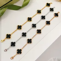 $34.00 USD Van Cleef & Arpels Bracelets For Women #1413738