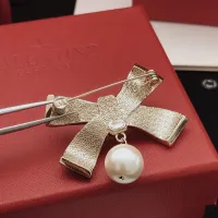 $27.00 USD Chanel Brooches For Women #1414180