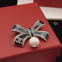 $27.00 USD Chanel Brooches For Women #1414180