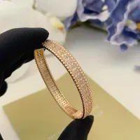 $32.00 USD Van Cleef & Arpels Bracelets #1414294