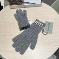 $40.00 USD Balenciaga Gloves For Women #1415584