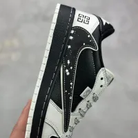 $88.00 USD Air Jordan 1 I For Women #1417233