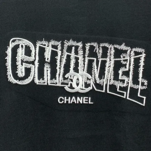 Replica Chanel T-Shirts Short Sleeved For Men #1418301 $60.00 USD for Wholesale