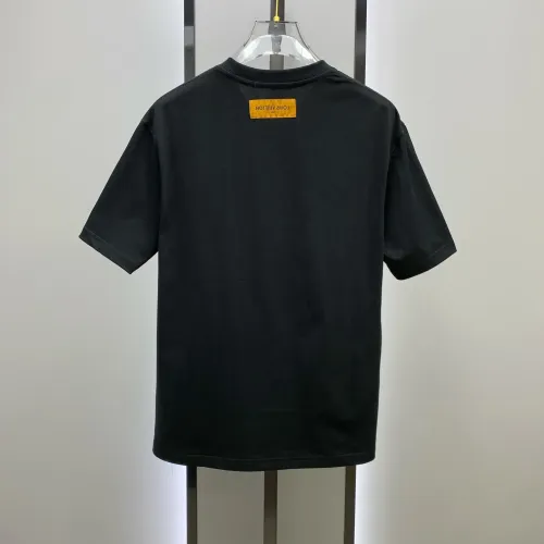 Replica Louis Vuitton LV T-Shirts Short Sleeved For Men #1418323 $60.00 USD for Wholesale