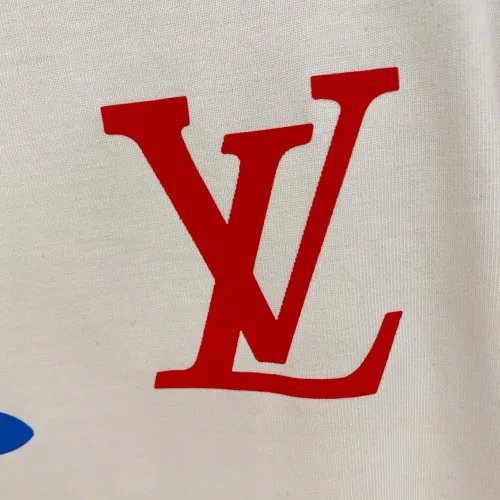 Replica Louis Vuitton LV T-Shirts Short Sleeved For Men #1418336 $64.00 USD for Wholesale