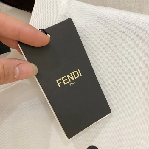 Replica Fendi T-Shirts Short Sleeved For Men #1418350 $64.00 USD for Wholesale