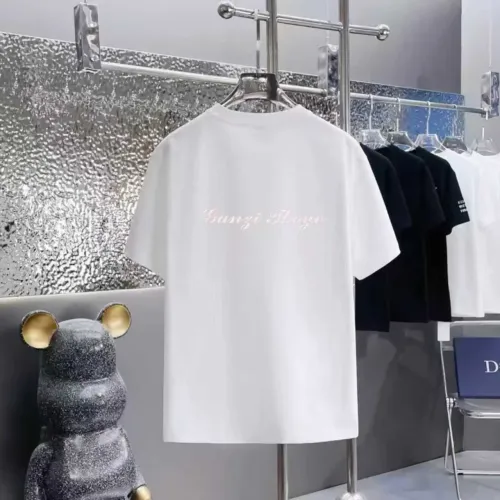 Replica Balenciaga T-Shirts Short Sleeved For Unisex #1418553 $39.00 USD for Wholesale