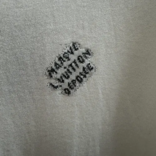 Replica Louis Vuitton LV T-Shirts Short Sleeved For Unisex #1418774 $68.00 USD for Wholesale