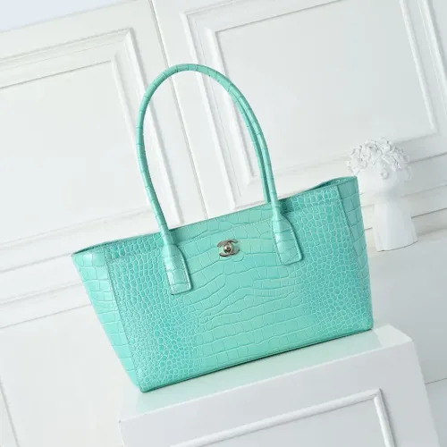 Chanel AAA Quality Shoulder Bags For Women #1420092