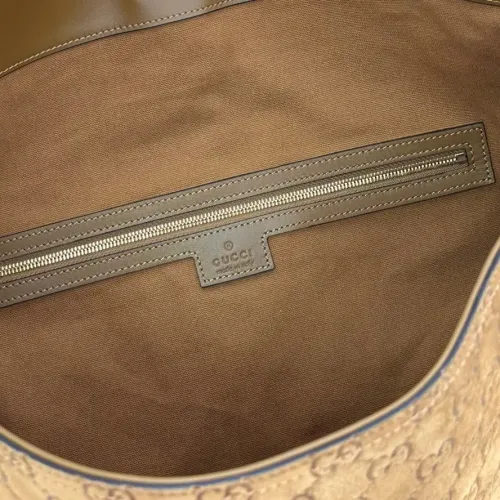 Replica Gucci AAA Quality Shoulder Bags For Women #1420162 $251.24 USD for Wholesale