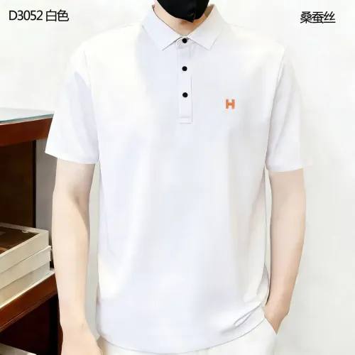 Replica Hermes T-Shirts Short Sleeved For Men #1420302 $40.00 USD for Wholesale
