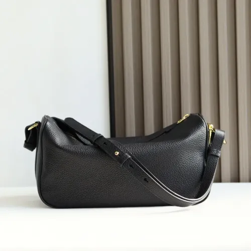Replica Gucci AAA Quality Shoulder Bags For Women #1420353 $182.00 USD for Wholesale