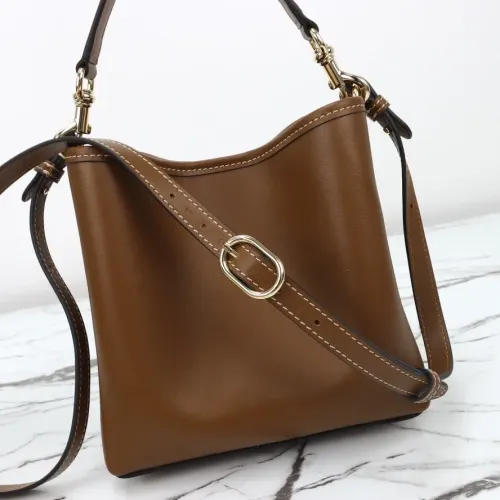 Replica Gucci AAA Quality Handbags For Women #1420474 $170.00 USD for Wholesale