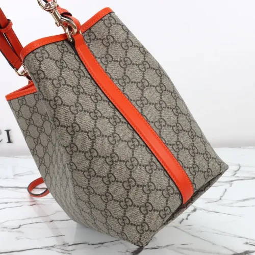 Replica Gucci AAA Quality Handbags For Women #1420484 $140.00 USD for Wholesale