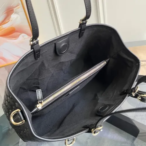Replica Gucci AAA Quality Shoulder Bags For Women #1420535 $202.00 USD for Wholesale