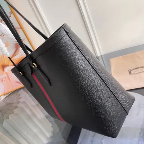 Replica Gucci AAA Quality Shoulder Bags For Women #1420548 $182.00 USD for Wholesale