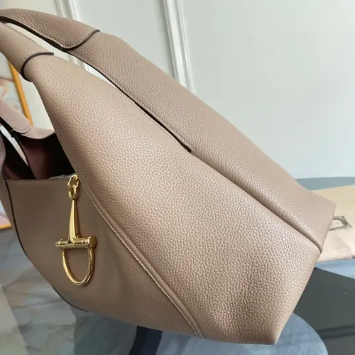 Replica Gucci AAA Quality Handbags For Women #1420578 $264.46 USD for Wholesale