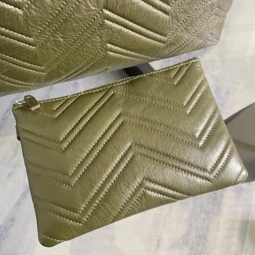 Replica Gucci AAA Quality Shoulder Bags For Women #1420692 $247.93 USD for Wholesale
