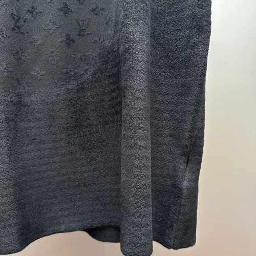 Replica Louis Vuitton LV T-Shirts Short Sleeved For Unisex #1421863 $82.00 USD for Wholesale