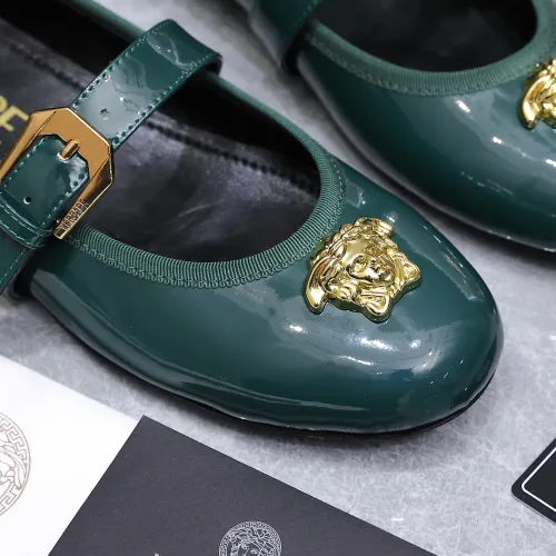 Replica Versace Flat Shoes For Women #1422331 $118.00 USD for Wholesale