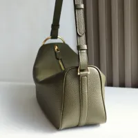 $182.00 USD Gucci AAA Quality Shoulder Bags For Women #1420358