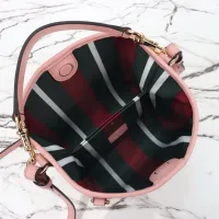 $132.00 USD Gucci AAA Quality Handbags For Women #1420489