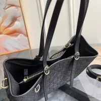 $202.00 USD Gucci AAA Quality Shoulder Bags For Women #1420535
