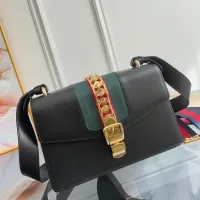 $195.00 USD Gucci AAA Quality Shoulder Bags For Women #1420561