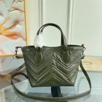 $210.00 USD Gucci AAA Quality Handbags For Women #1420691