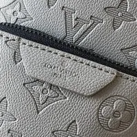 $92.00 USD Louis Vuitton AAA Man Messenger Bags #1422135