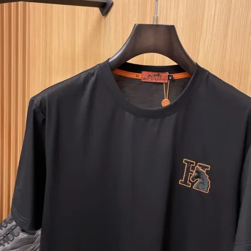 Replica Hermes T-Shirts Short Sleeved For Men #1422458 $45.00 USD for Wholesale