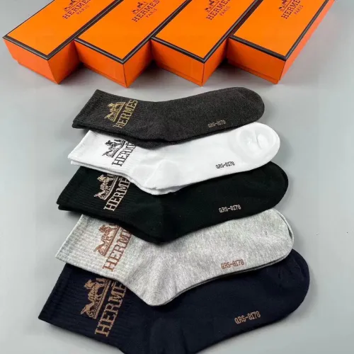 Replica Hermes Socks For Men #1422574 $25.00 USD for Wholesale