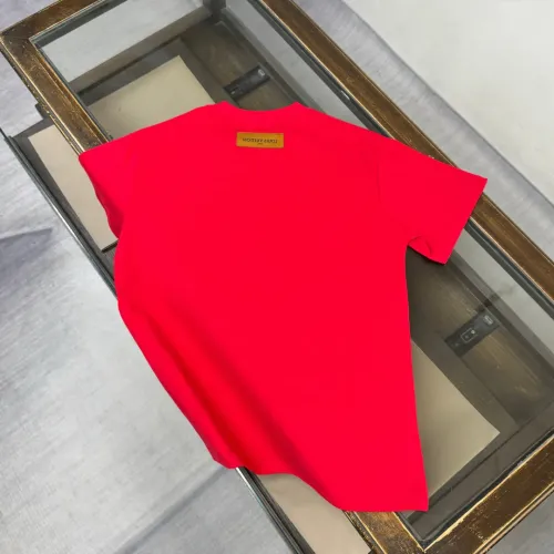 Replica Louis Vuitton LV T-Shirts Short Sleeved For Unisex #1423469 $32.00 USD for Wholesale