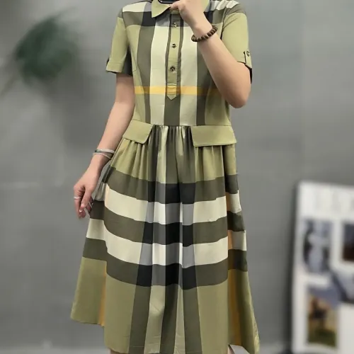 Burberry Dresses Short Sleeved For Women #1423756