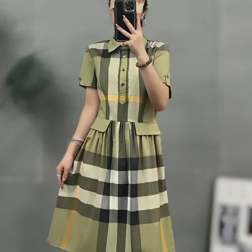 Replica Burberry Dresses Short Sleeved For Women #1423756 $76.00 USD for Wholesale