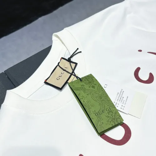 Replica Gucci T-Shirts Short Sleeved For Unisex #1424617 $34.00 USD for Wholesale