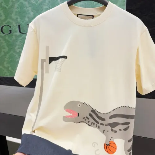 Replica Gucci T-Shirts Short Sleeved For Unisex #1424622 $34.00 USD for Wholesale