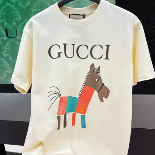 Replica Gucci T-Shirts Short Sleeved For Unisex #1424625 $34.00 USD for Wholesale