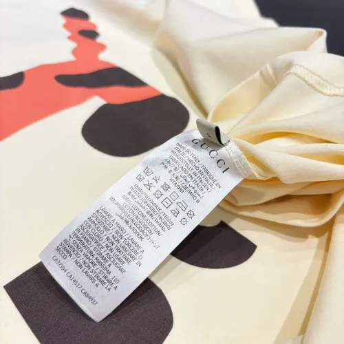 Replica Gucci T-Shirts Short Sleeved For Unisex #1424627 $34.00 USD for Wholesale