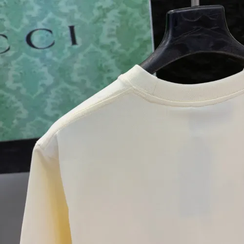 Replica Gucci T-Shirts Short Sleeved For Unisex #1424628 $34.00 USD for Wholesale