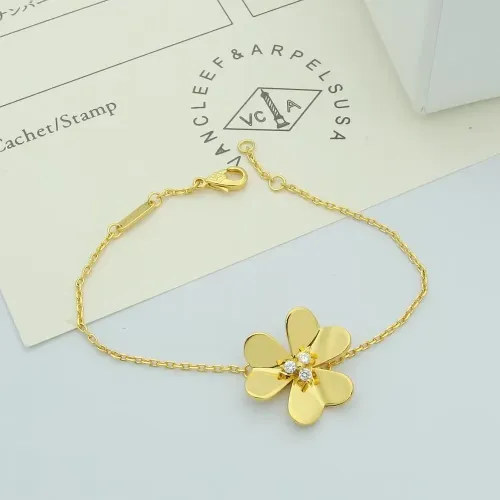 Van Cleef & Arpels Bracelets For Women #1425102