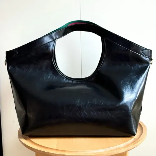 Replica Gucci AAA Quality Handbags For Women #1425204 $85.00 USD for Wholesale