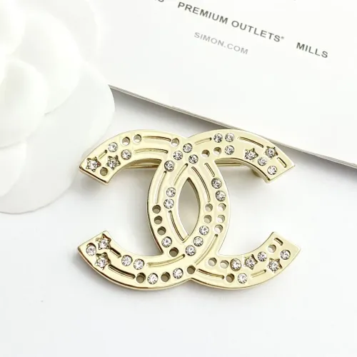Chanel Brooches For Women #1425304 $34.00 USD, Wholesale Replica Chanel Brooches