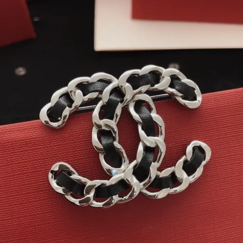 Chanel Brooches For Women #1426326 $29.00 USD, Wholesale Replica Chanel Brooches