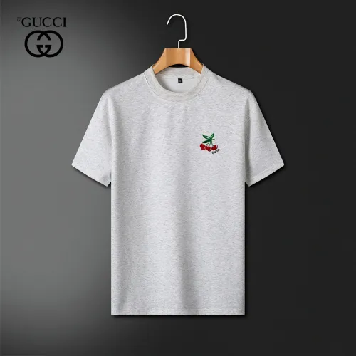 Replica Gucci Tracksuits Short Sleeved For Men #1426551 $64.00 USD for Wholesale