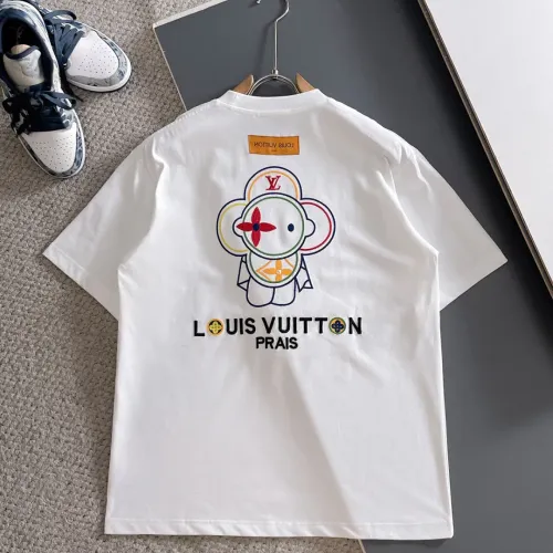 Replica Louis Vuitton LV T-Shirts Short Sleeved For Unisex #1426702 $42.00 USD for Wholesale