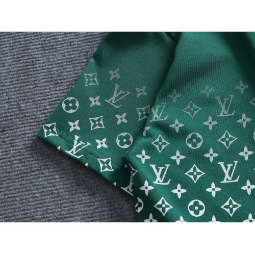 Replica Louis Vuitton LV T-Shirts Short Sleeved For Unisex #1426977 $38.00 USD for Wholesale
